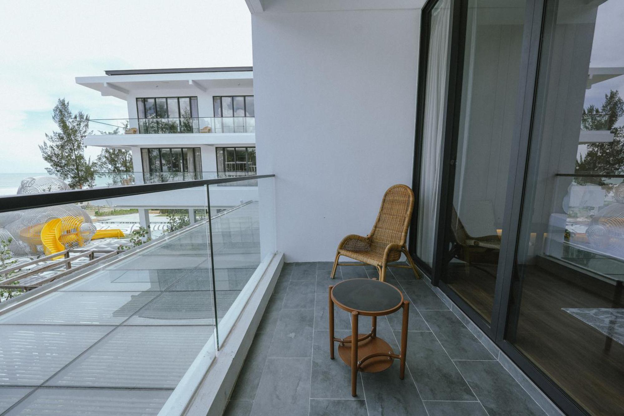 Roxy Beach Resort Sematan Eksteriør billede